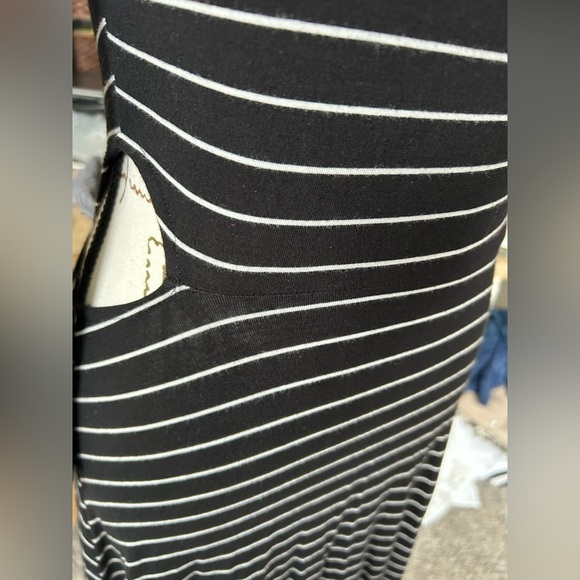 American Eagle Outfitters Soft & Sexy Black and White mini dress size small - Picture 5 of 11